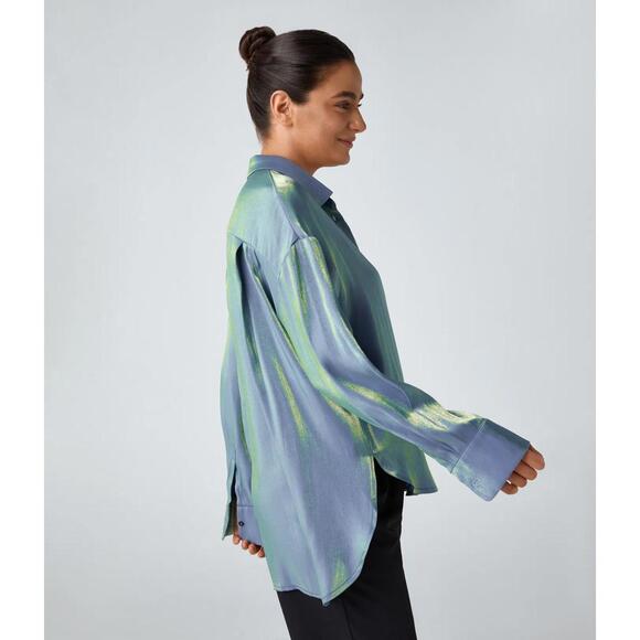 NWT Halara Pocket High Low Curved Hem Shine Oversize Work Shirt Troposphere XS - Picture 10 of 13